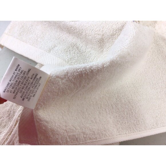 Vintage Christmas Angel Bath And Hand Towel Set New - Picture 6 of 6